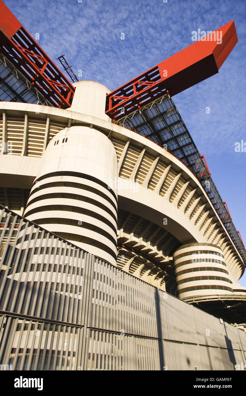 Calcio - UEFA Champions League - prima gara di Knockout - seconda tappa - Inter Milan v Liverpool - Stadio Giuseppe Meazza. Vista generale dello Stadio Giuseppe Meazza Foto Stock