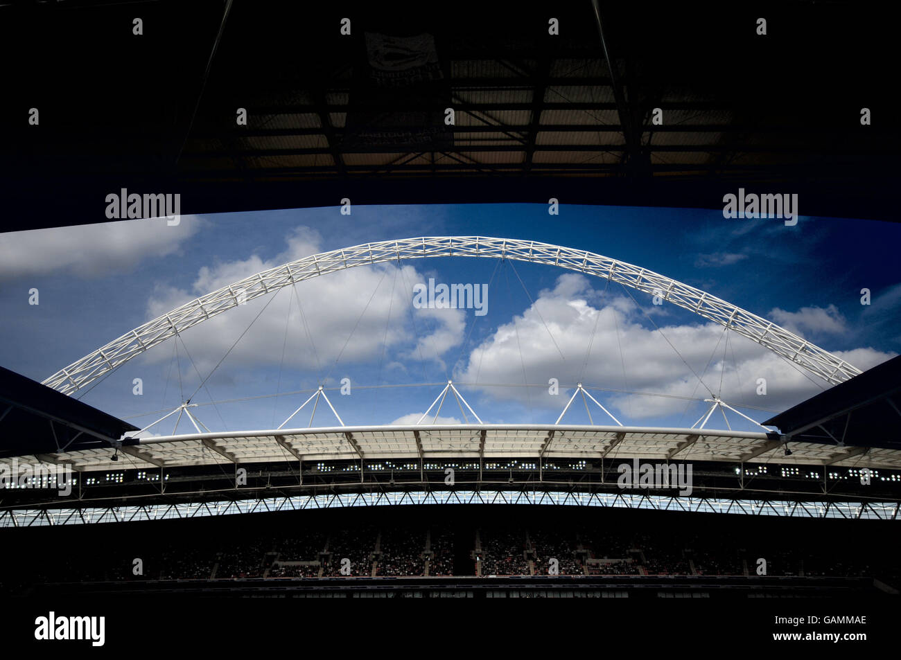 Calcio - Johnstone's Paint Trophy Final - Milton Keynes Dons v Grimsby Town - Wembley Stadium. Vista generale dello stadio di Wembley Foto Stock