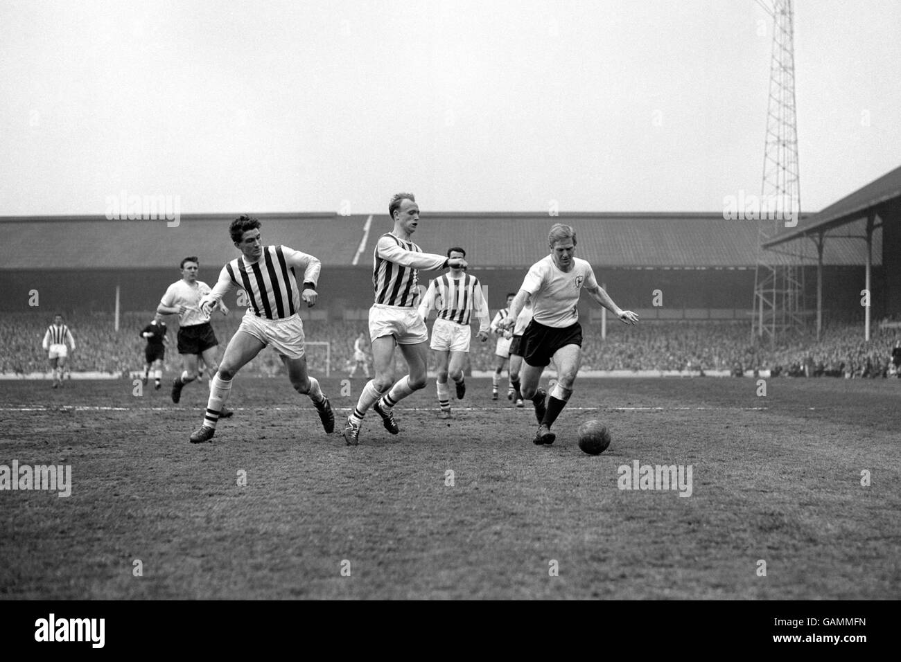 Una nuova immagine di Don Howe, la parte posteriore destra che è stato probabilmente uno dei più raffinati difensori in tutto il gioco. È stato con i 'Baggies' dal 1952, quando ha firmato poco dopo il suo diciassettesimo compleanno. Foto Stock