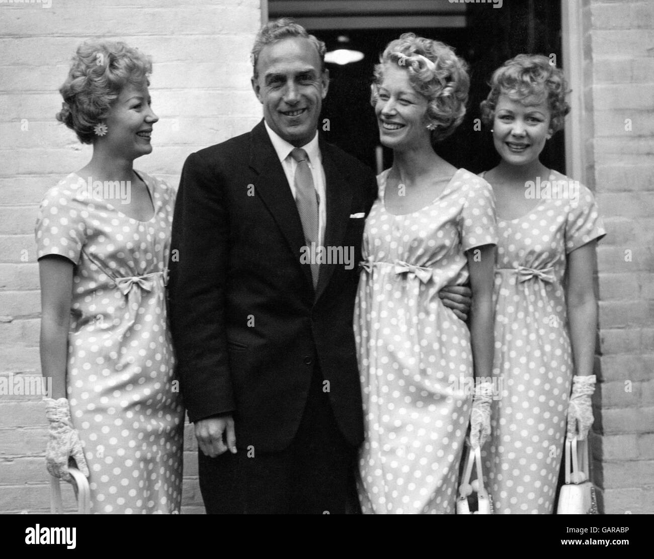 Matrimoni - Billy Wright si sposa con gioia Beverley Foto Stock