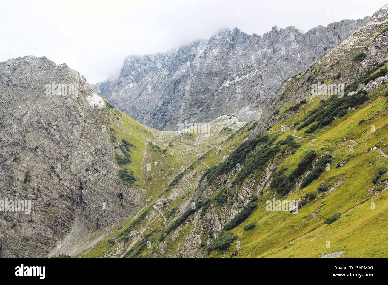 Vista sulla catena montuosa delle Alpi (Karwendel) Foto Stock