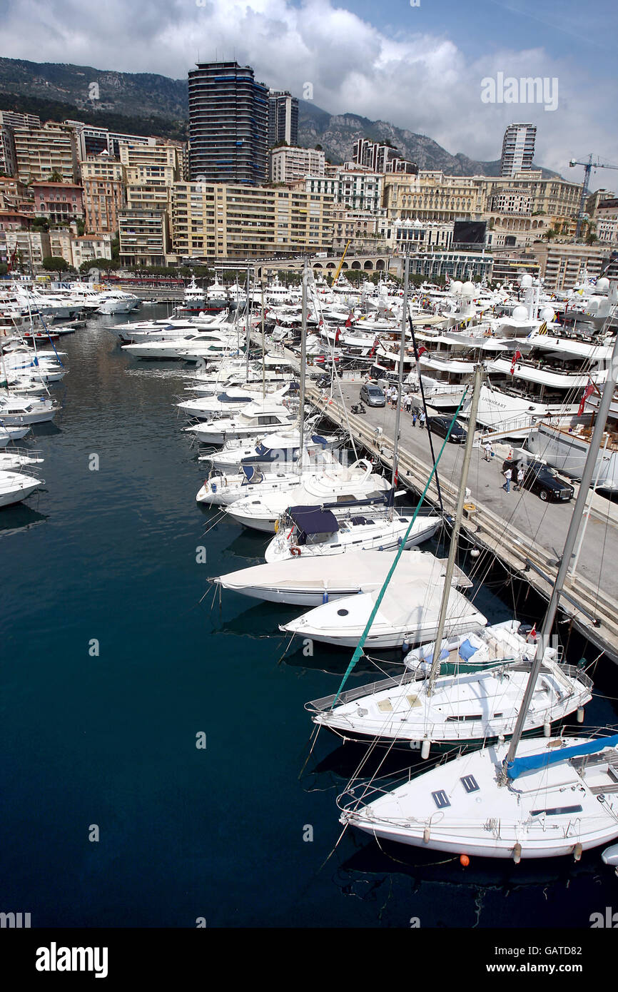 Viaggi - viste della città - Monaco. Vista generale del porto di Monaco durante il Grand Prix Weekend Foto Stock