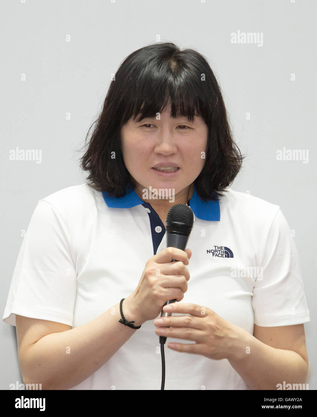 Oh Yong-Ran, Lug 5, 2016 : sud coreano lettore di pallamano Oh Yong-Ran assiste il pre-Rio Olimpiadi media day presso il National Training Center a Seul, in Corea del Sud. Corea del Sud le donne nazionale della squadra di pallamano è uno dei la Corea del Sud le migliori prospettive per una medaglia di oro durante il 2016 Rio giochi olimpici estivi che si terrà a Rio de Janeiro in Brasile da agosto 5-21. © Lee Jae-Won/AFLO/Alamy Live News Foto Stock