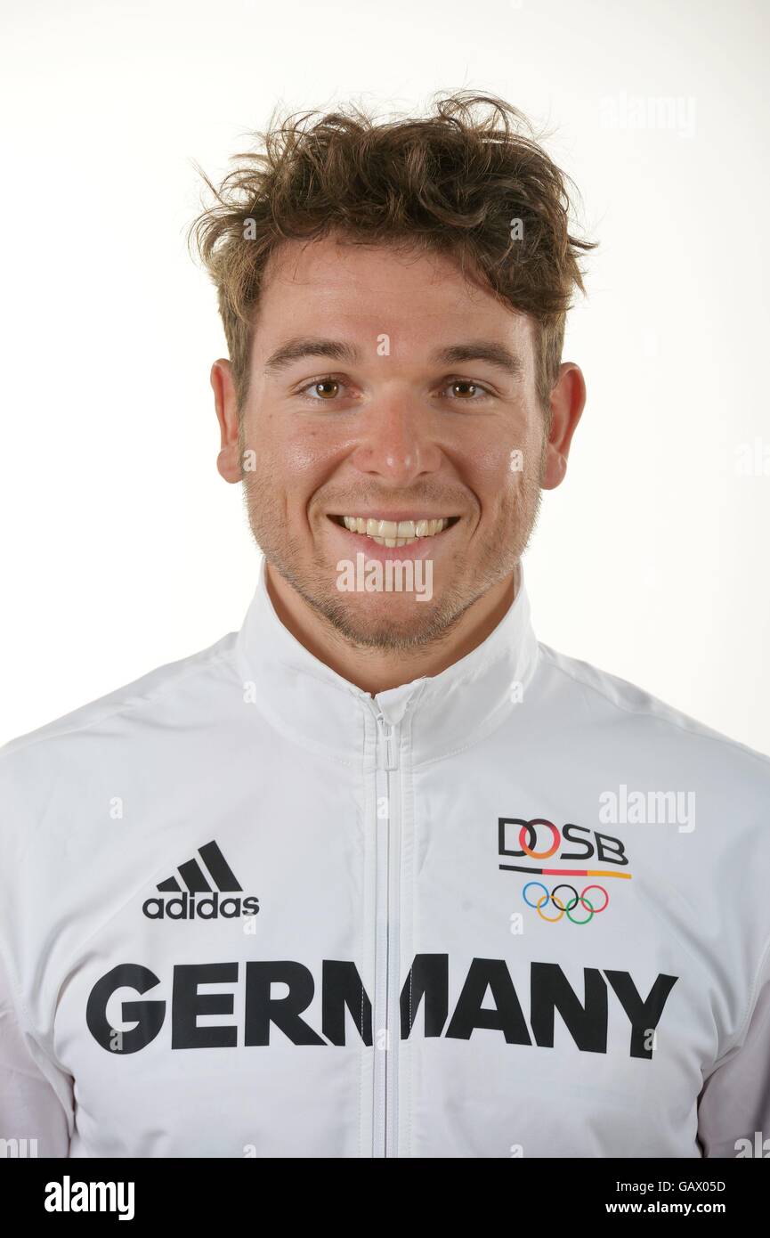 Hannover, Germania. 05 Luglio, 2016. Kersten Thiele pone a un photocall durante i preparativi per i Giochi Olimpici di Rio alla Emmich Cambrai Caserma a Hannover, Germania. Luglio 05, 2016. Photo credit: Frank Maggio/ picture alliance. | In tutto il mondo di utilizzo © dpa/Alamy Live News Foto Stock