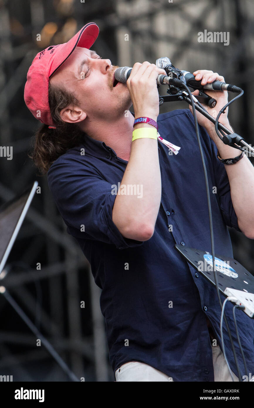 Milano Italia. 05 luglio 2016. Il Finnish-Danish LIIMA band suona dal vivo sul palco di mercato Festival del suono per presentare il loro primo album 'II' Credit: Rodolfo Sassano/Alamy Live News Foto Stock