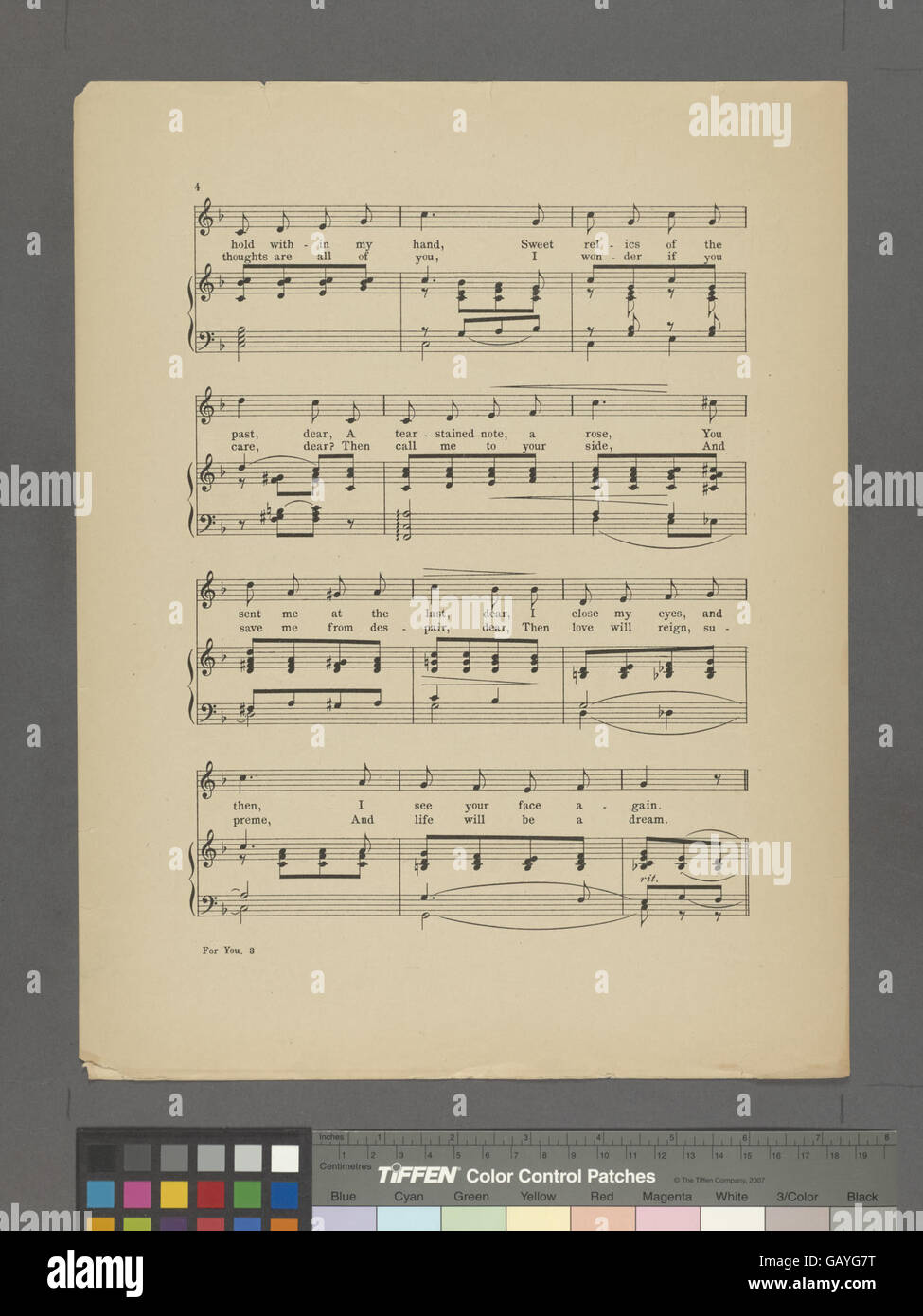 Un'espressione romantica o emotiva, possibilmente una canzone o un riferimento letterario che esprime dedizione, amore o affetto diretto verso qualcuno di speciale. Foto Stock