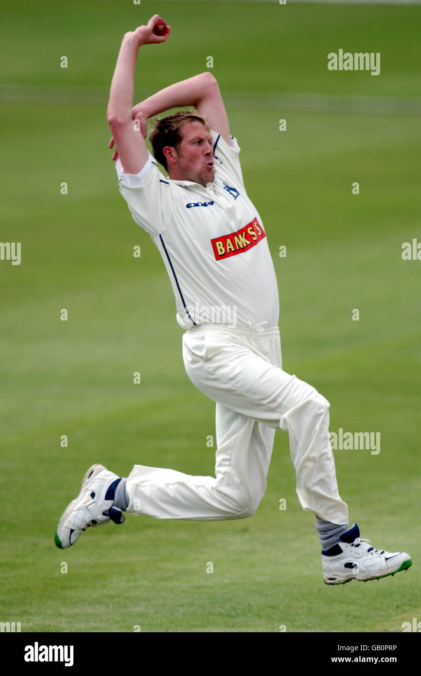 Cricket - Frizzell County Championship - Warwickshire CCC / Kent CCC. Alan Richardson, Warwickshire Foto Stock