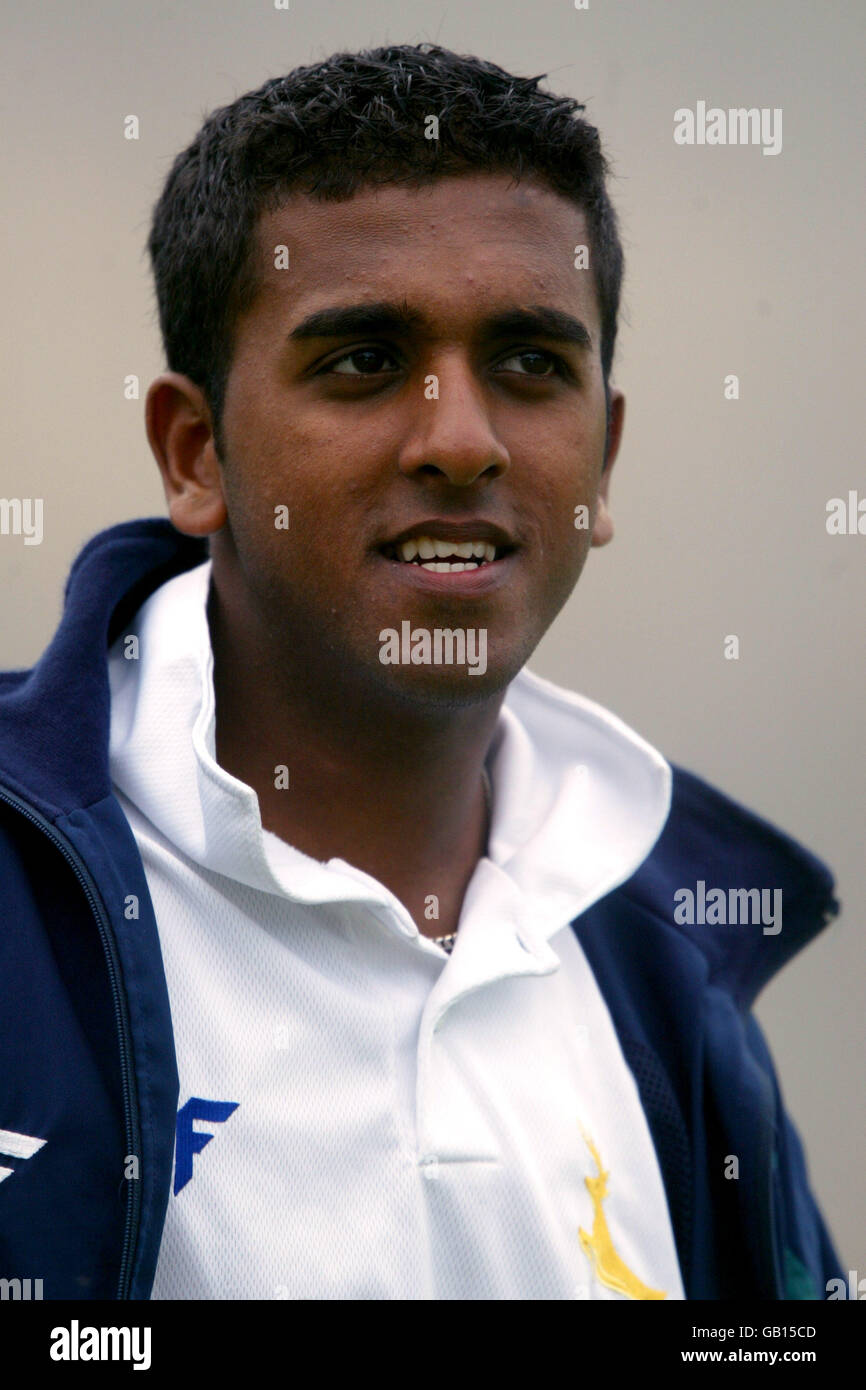 Cricket - Frazzell County Championship - Warwickshire / Nottinghamshire. Bilal Shafayat, Nottinghamshire Foto Stock