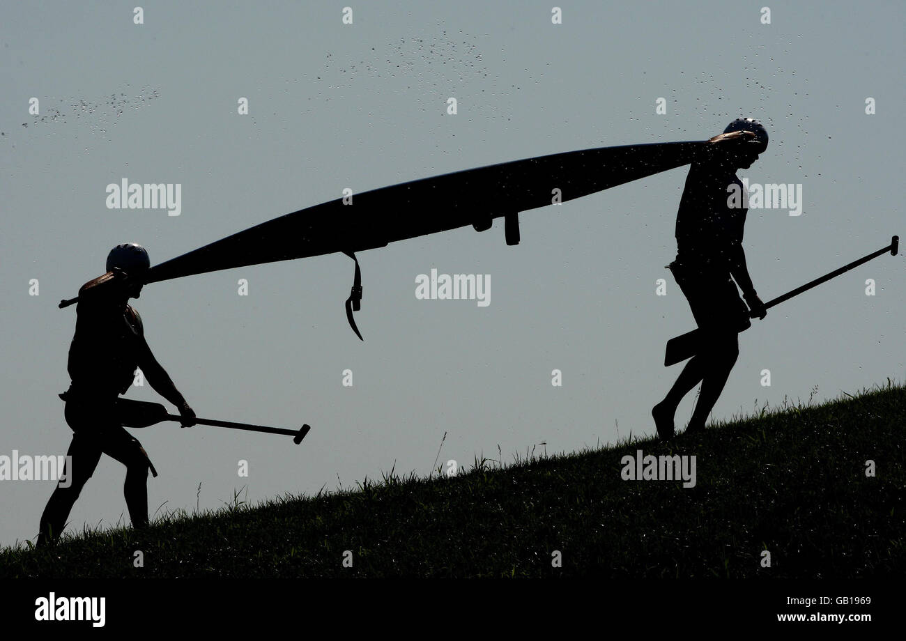 Olimpiadi - Giochi Olimpici di Pechino 2008. Una visione generale dei canoisti durante gli allenamenti al Parco Olimpico della Canoismo di Shunyi, Pechino. Foto Stock