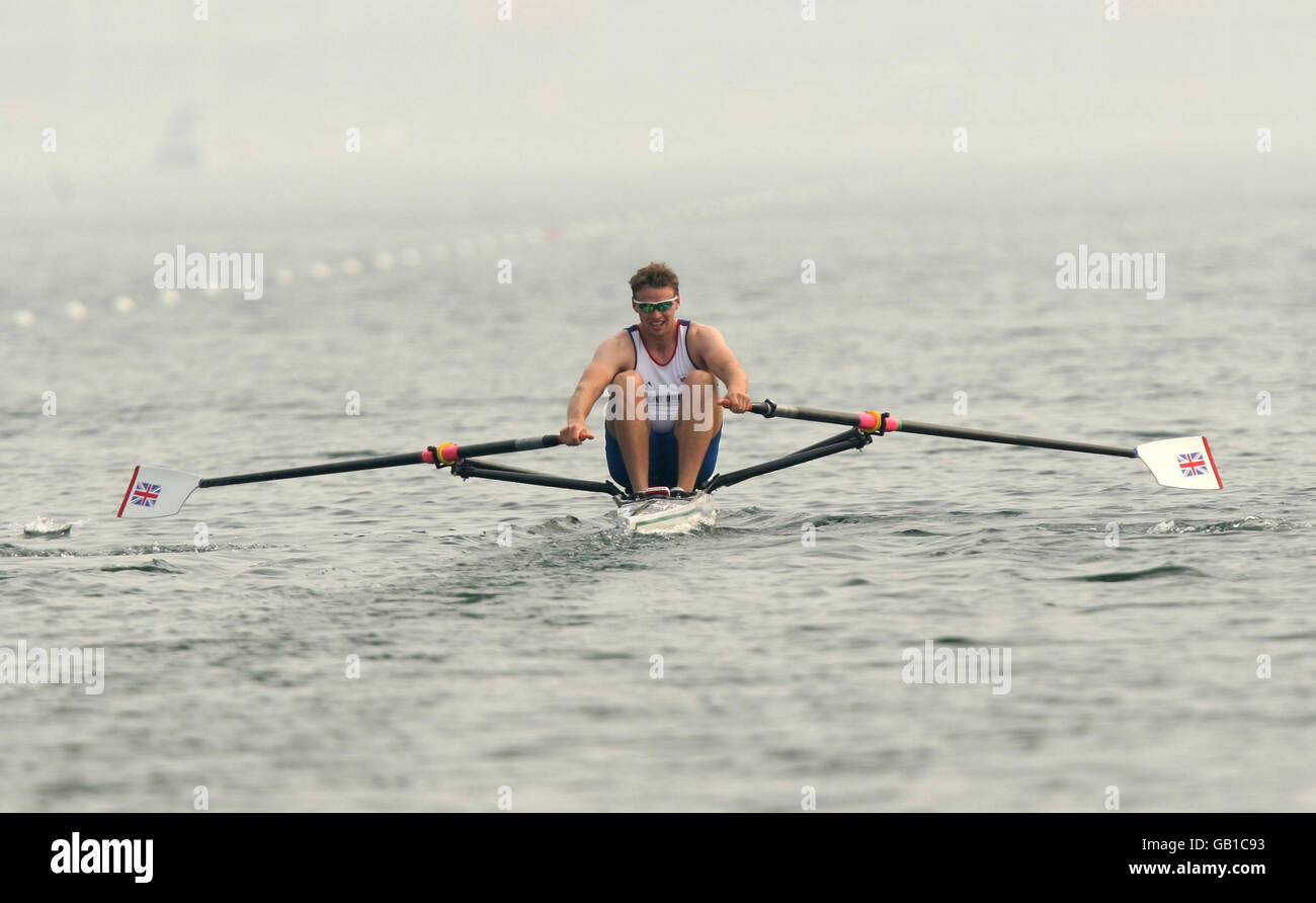 Alan Campbell della Gran Bretagna durante la gara di qualificazione del singolo cranio maschile a Pechino, Cina. Foto Stock