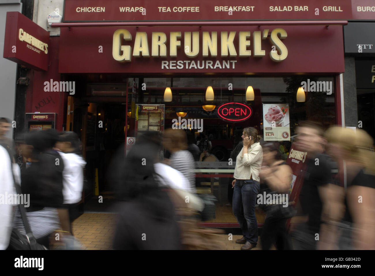 I negozi di Oxford Street Foto Stock