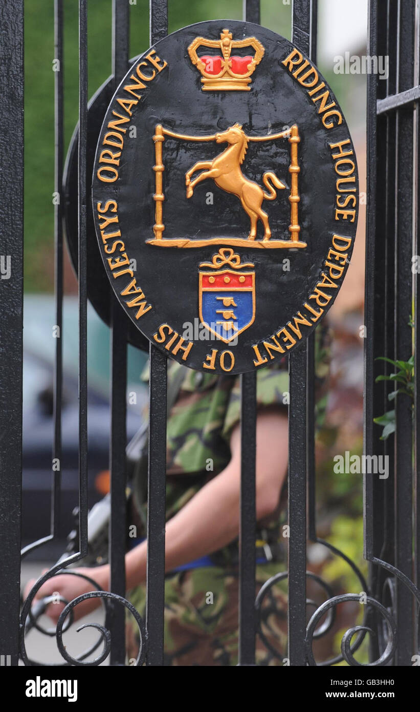 Soldati dimessi su farmaci Foto Stock