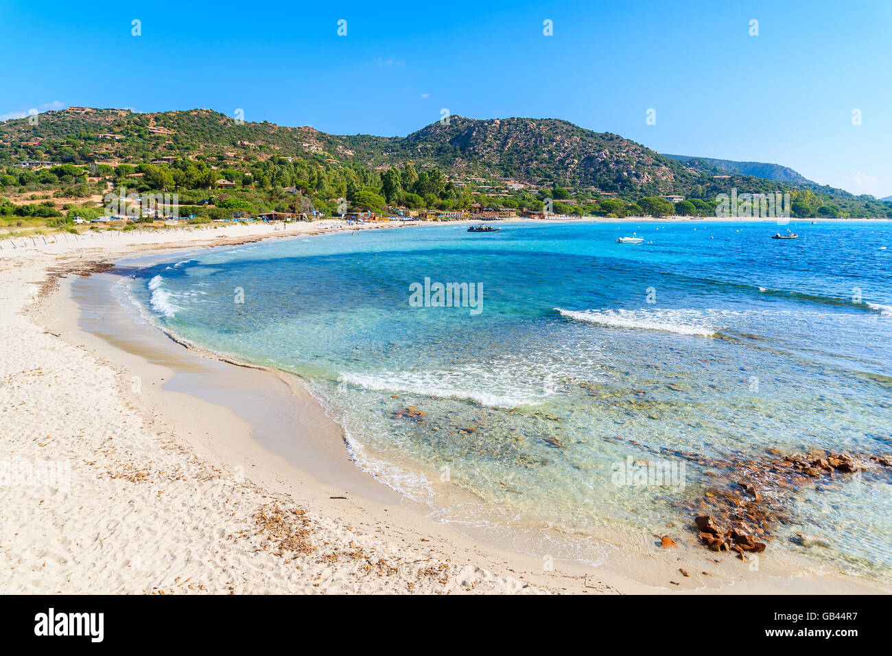Una vista della spiaggia di Palombaggia in Corsica, Francia Foto Stock
