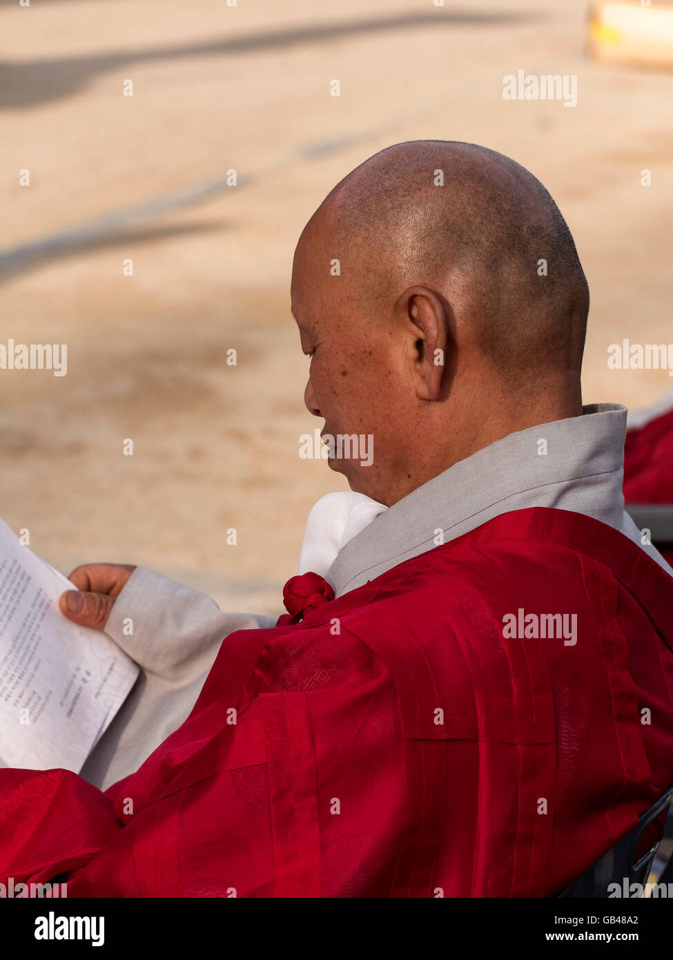 Monaco alle celebrazioni del Buddha il compleanno, Andong, provincia Gyeongsangbuk-do, Corea del Sud, Asia Foto Stock