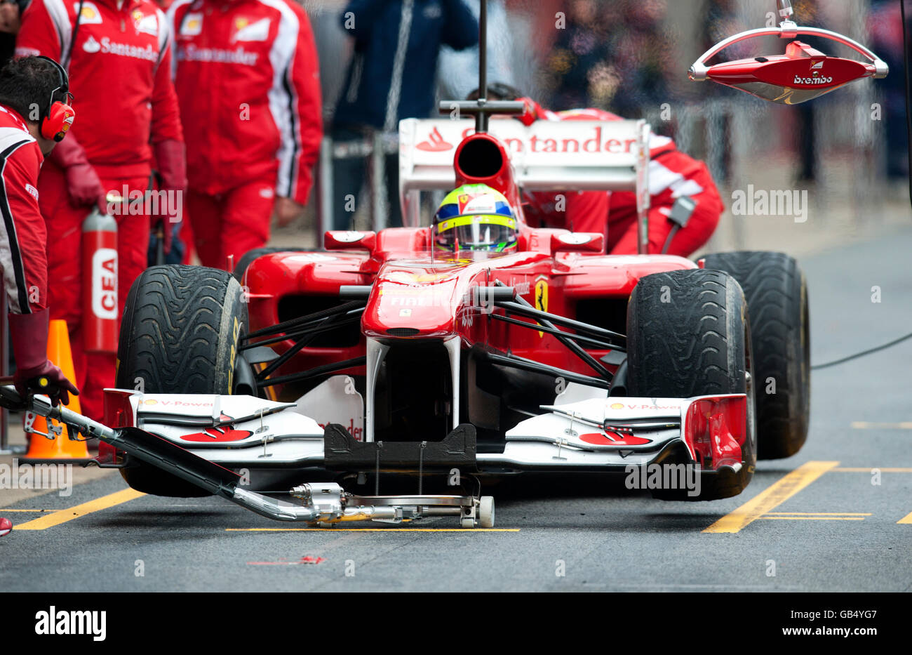 Il pilota brasiliano Felipe Massa nella sua Ferrari 150 Italia, motor sports, Formula 1 i test sul Circuito de Catalunya Foto Stock