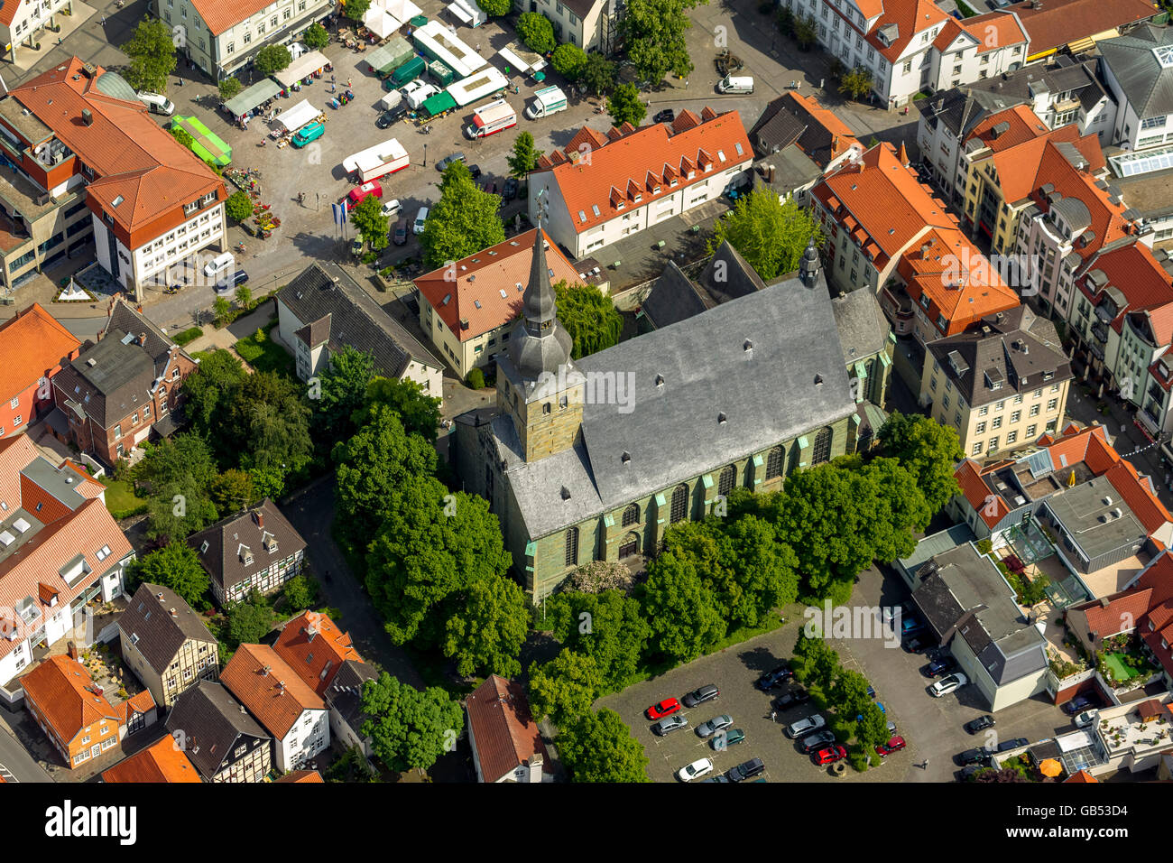Vista aerea, chiesa gotica chiesa prepositura di San Walburga, Werl, Werl-Unnaer Borde, Renania del nord-Vestfalia, Germania, Europa, antenna Foto Stock