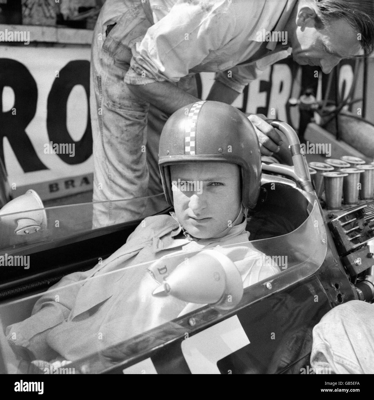 Formula uno Motor Racing - Gran Premio di Gran Bretagna - Brands Hatch. Il pilota neozelandese Chris Amon. Foto Stock