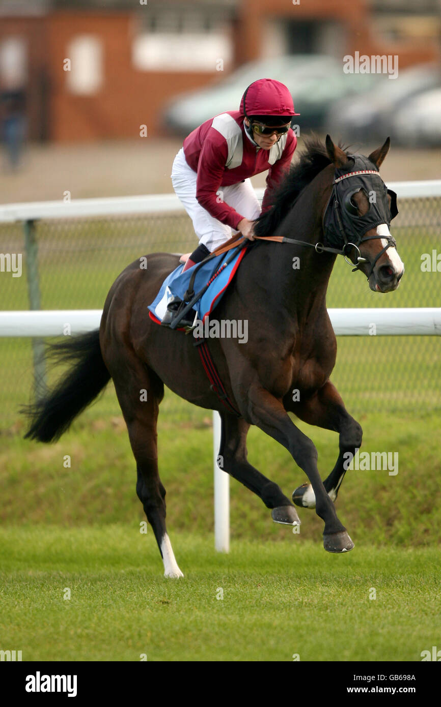 Corse ippiche - Trinidad & Tobago Day - Pontefract. Da comando indovinato da Jimmy Quinn durante la handicap Trinidad & Tobago Foto Stock