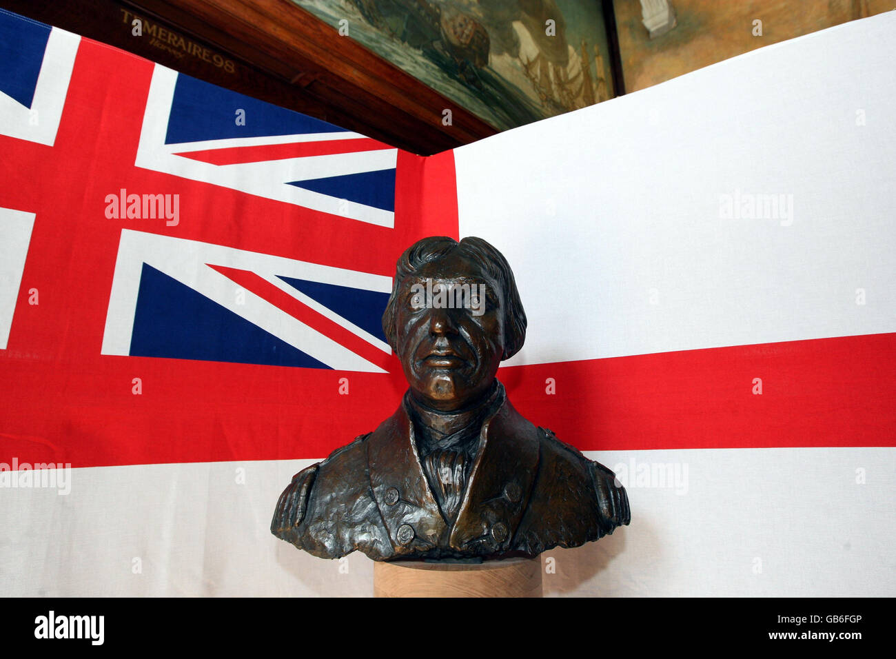 Lord Nelson busto svelato. Un busto di bronzo a grandezza naturale del Vice Ammiraglio Lord Nelson viene svelato alla base navale di Portsmouth. Foto Stock