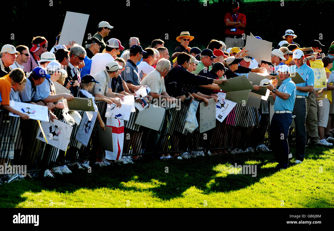 Golf - trentasettesima Ryder Cup - USA v Europa - Pratica Giorno 3 - Valhalla Golf Club Foto Stock