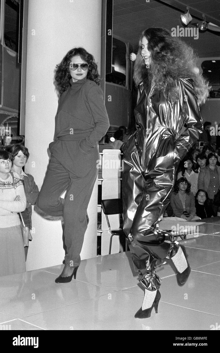 Moda - Miss Selfridge autunnali della gamma - Londra - 1979 Foto Stock
