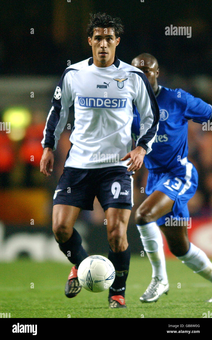 Calcio - UEFA Champions League - Gruppo G - Chelsea / Lazio. Bernado Corradi, Lazio Foto Stock