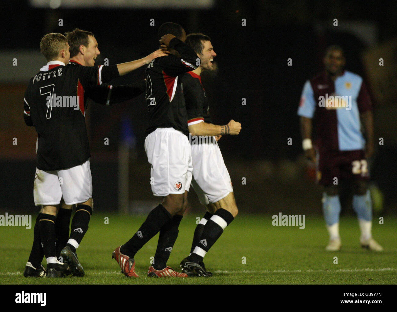 Calcio - FA Cup - Secondo round Replay - Kettering Town v Notts County - Rockingham Road Foto Stock