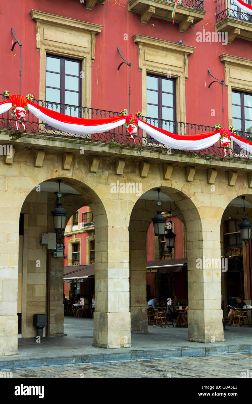 Vecchio edificio nella città di Gijon, Spagna Foto Stock