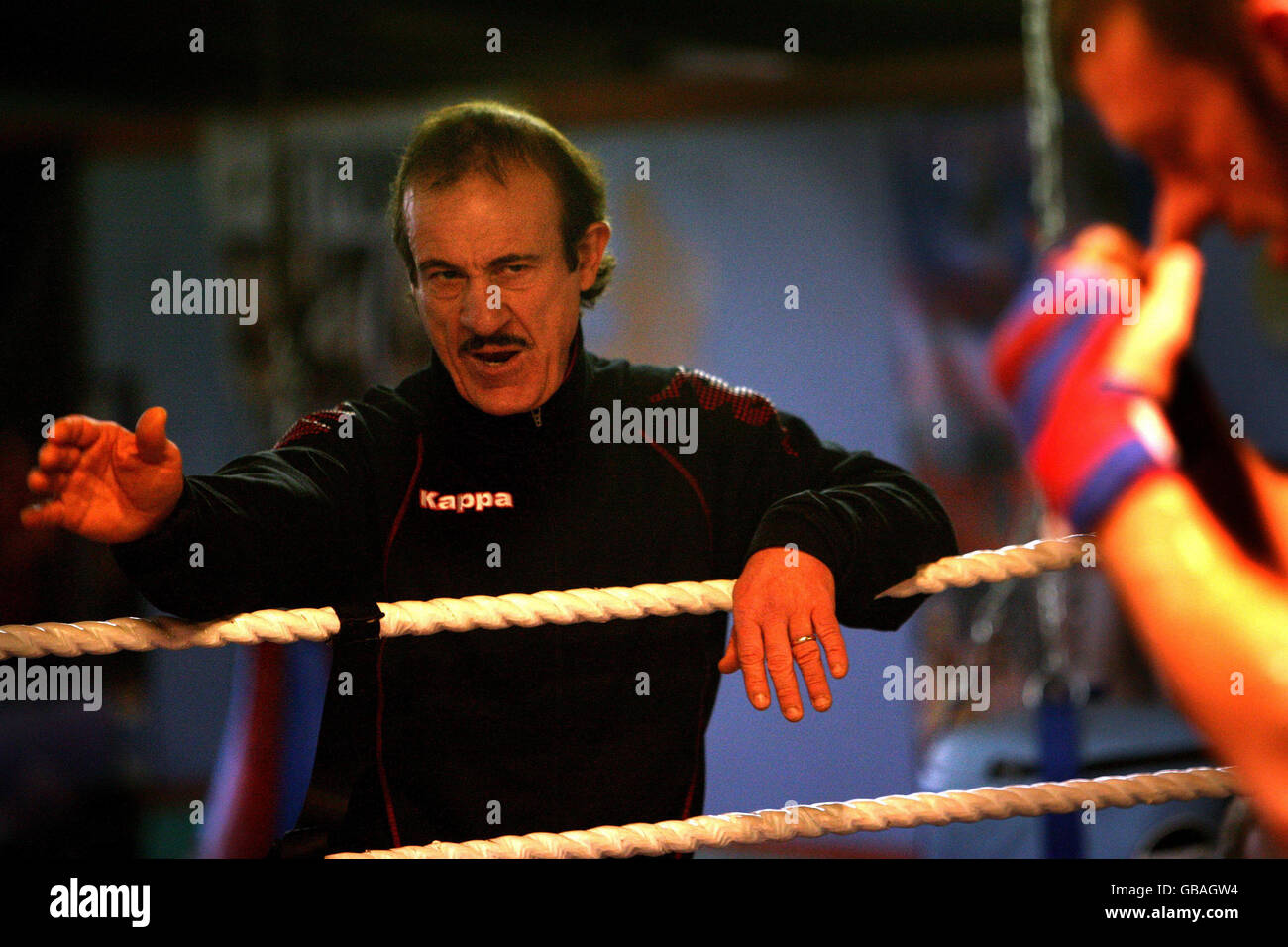 Boxing - Enzo Maccarinelli lavorare fuori - Enzo Calzaghe Palestra Foto Stock