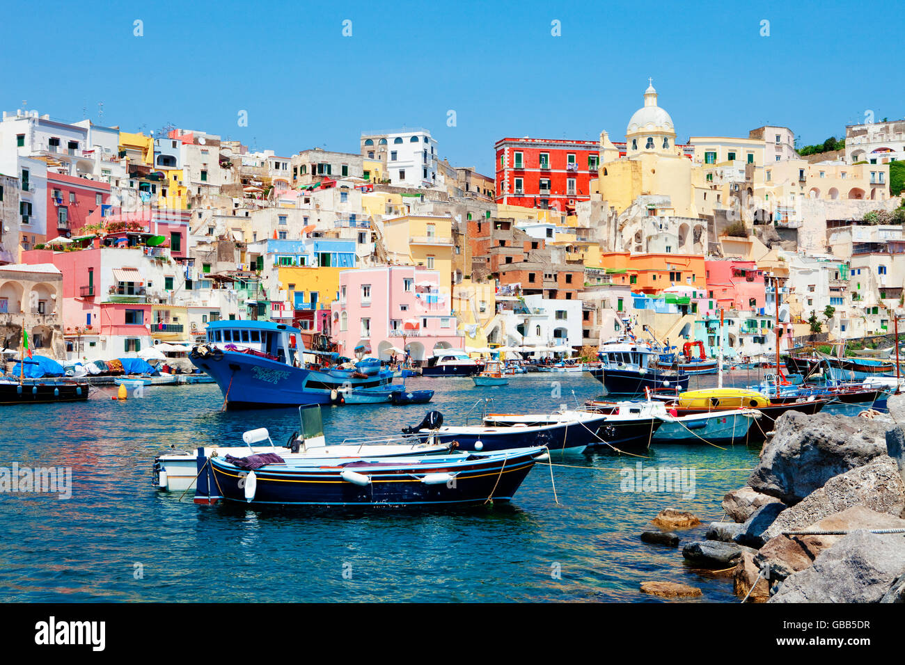 L'Italia, il Golfo di Napoli, Isola di Procida - Villaggio Corricella. Foto Stock