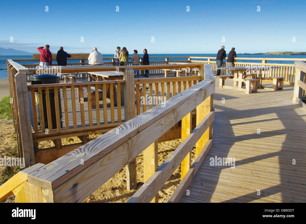 Piattaforma di Osservazione, Newborough Spiaggia e foresta, Foto Stock