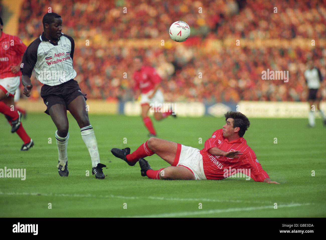 Calcio - Endsleigh League Division One - Nottingham Forest v Derby County - la massa della città Foto Stock