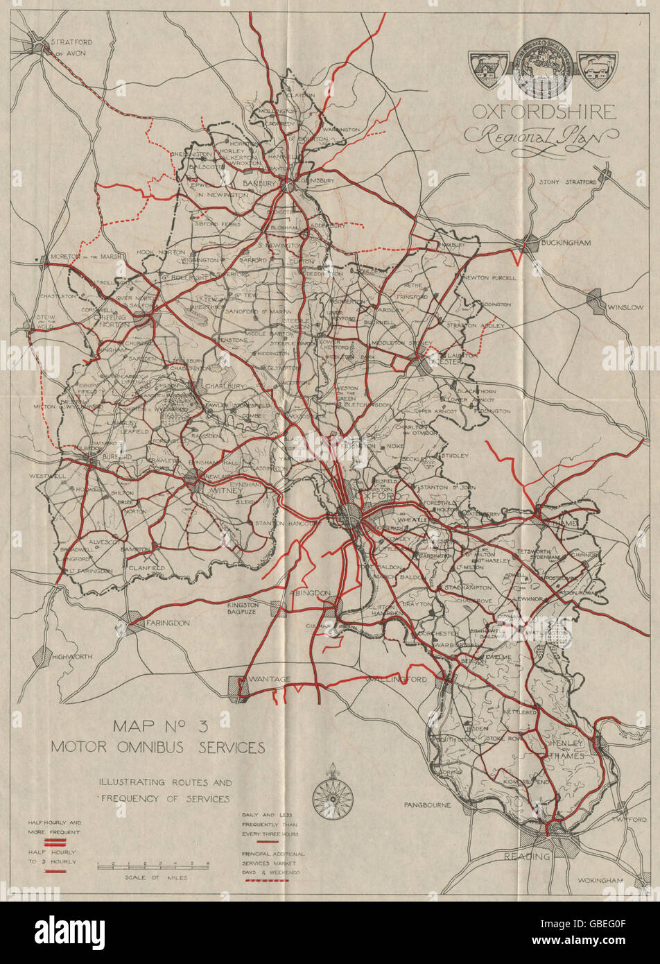 OXFORDSHIRE: autobus/frequenza.'Motore Omnibus Servizi". ABERCROMBIE 1931 mappa Foto Stock OXFORDSHIRE: autobus/frequenza.'Motore Omnibus Servizi". ABERCROMBIE 1931 mappa Foto Stock
