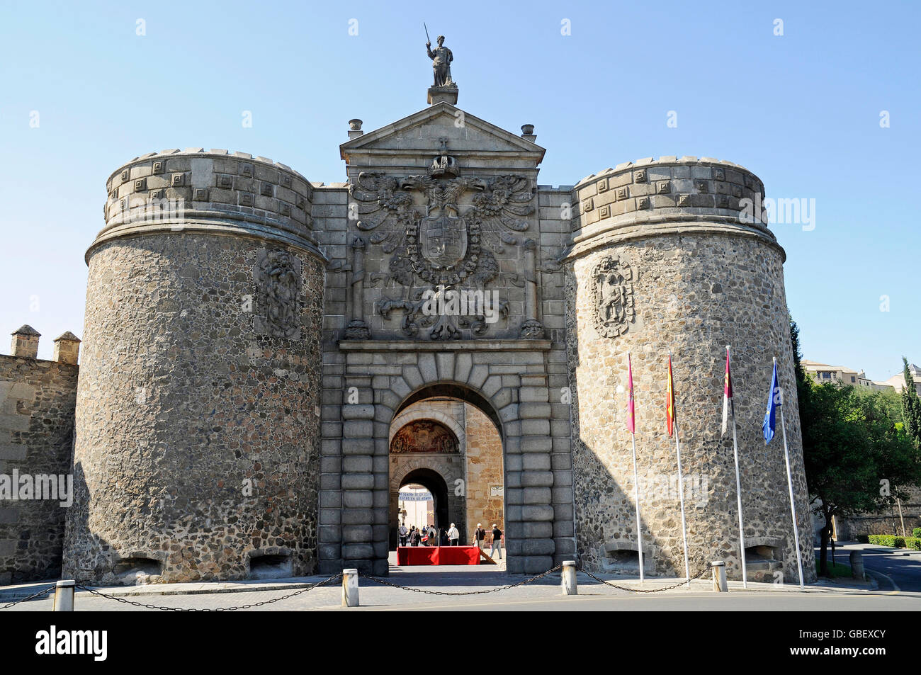 La Puerta Vieja de Bisagra, Bisagra city gate, Toledo, Castilla la Mancha, in Spagna Foto Stock