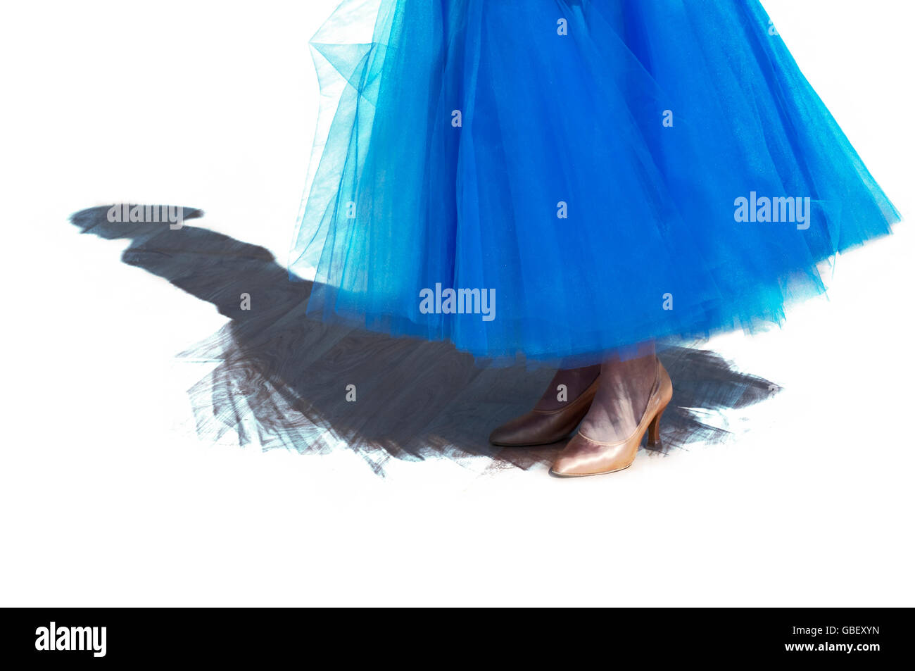 La sala da ballo femmina danzatrice presso un concorso di ballo Foto Stock