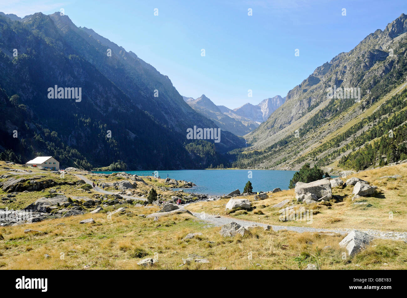 Lac de Gaube, lago di montagna, Cauterets, Midi Pirenei, Pirenei, Dipartimento Hautes-Pyrenees, Francia Foto Stock