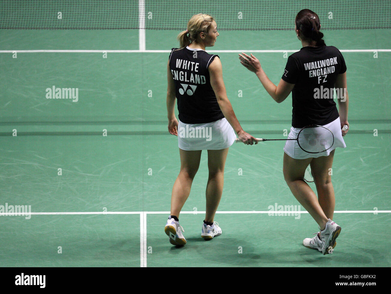 Jenny Wallwork in Inghilterra e Gabrielle White in azione sul loro Modo di vincere contro la Malesia Liu Ying Goh e Hui LIN ng Foto Stock