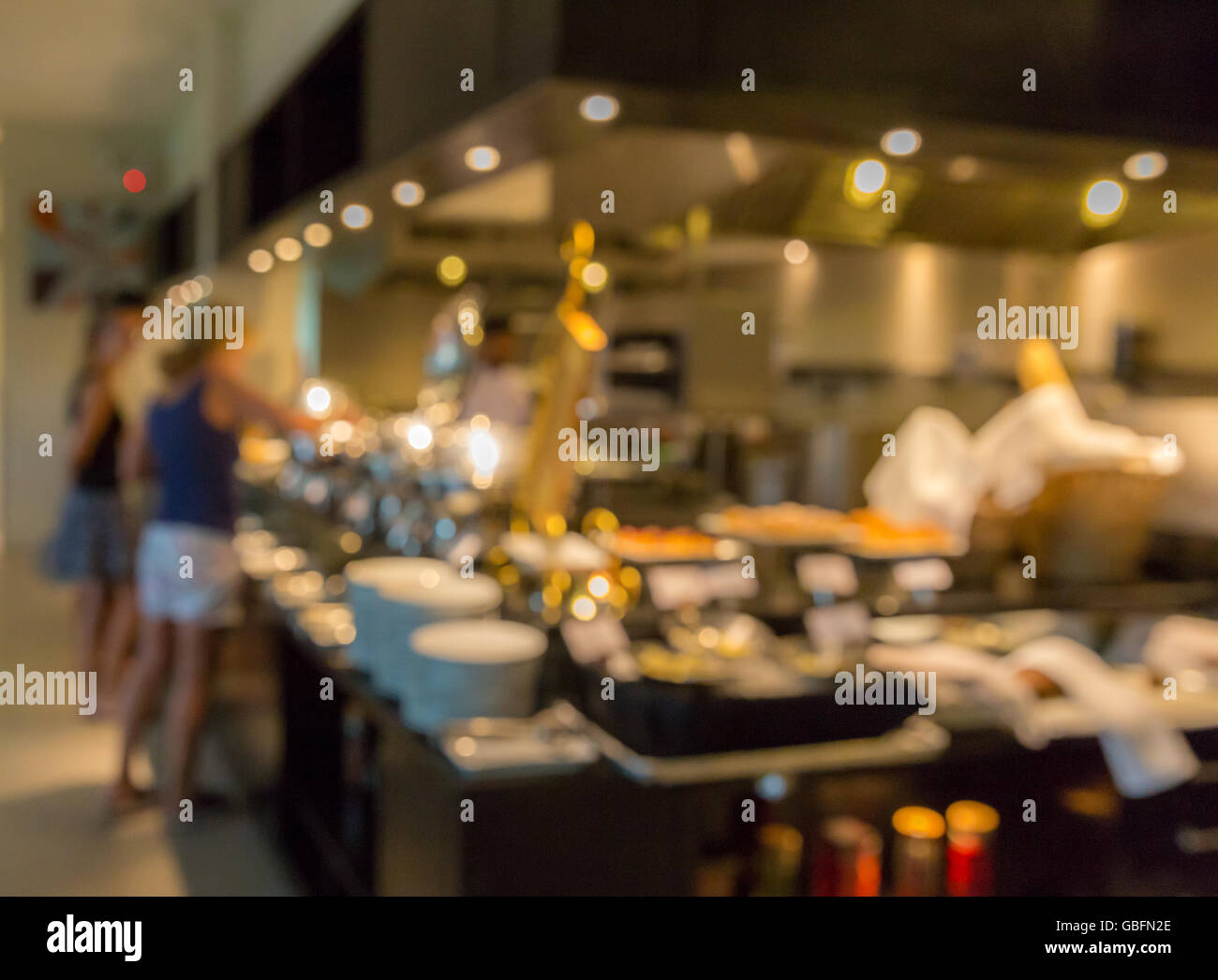 Abstrast sfondo sfocato : ristorante cafe con sfocatura bokeh di fondo Foto Stock