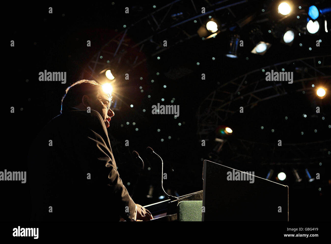 Taoiseach Brian Cowen ha tenuto un discorso alla Small Firms Association nella Mansion House di Dublino, dove ha consegnato i premi per i premi annuali per le piccole imprese Association Business Awards. Foto Stock