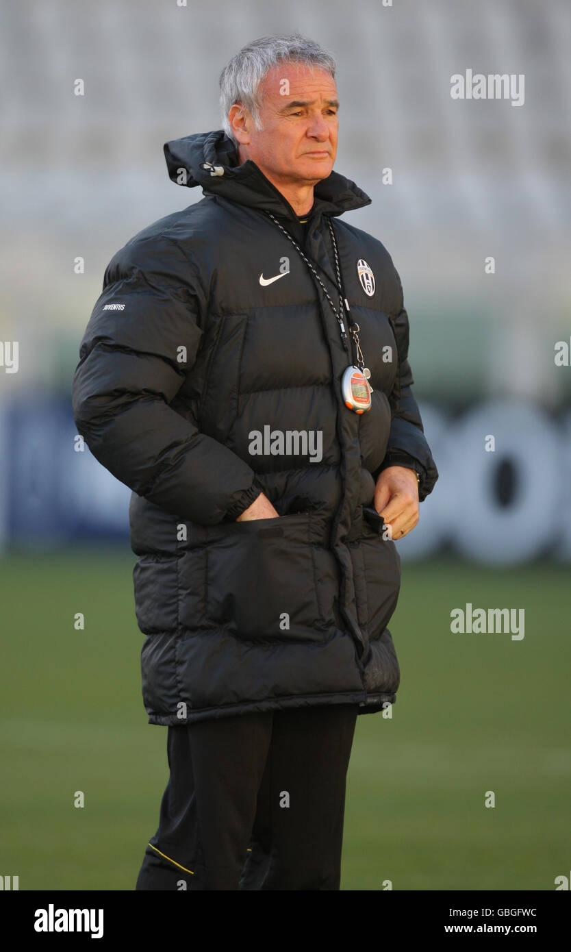 Il responsabile Juventus Claudio Ranieri durante una sessione di formazione allo Stadio Olimpico di Torino. Foto Stock