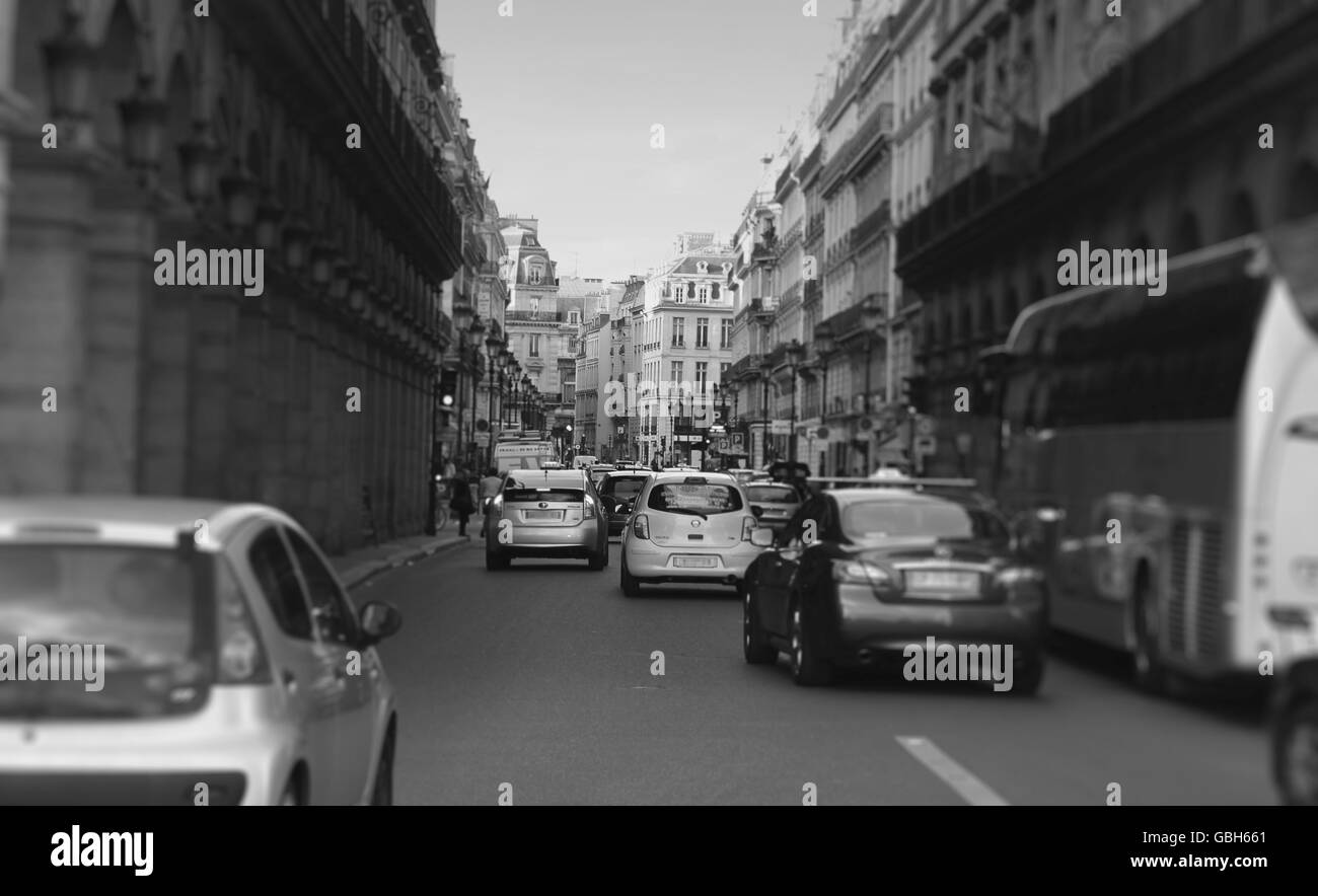 Strade di Parigi - una serata Foto Stock