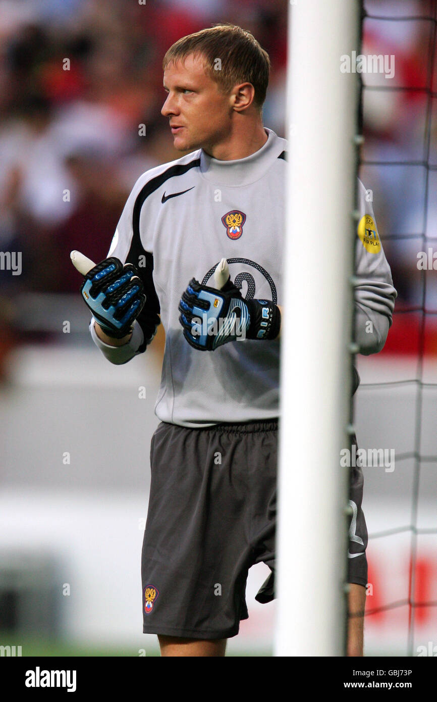 Calcio - Campionato europeo UEFA 2004 - Gruppo A - Russia / Portogallo. Viacheslav Malafeev, Russia Foto Stock