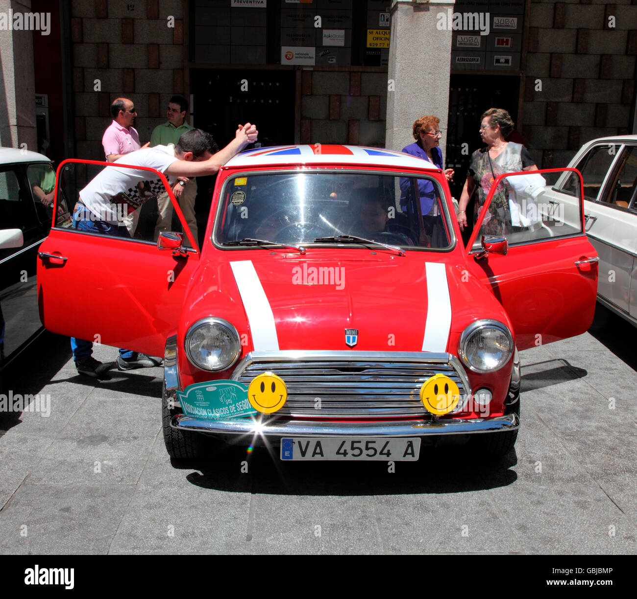 Classic British Mini in mostra a Segovia Foto Stock