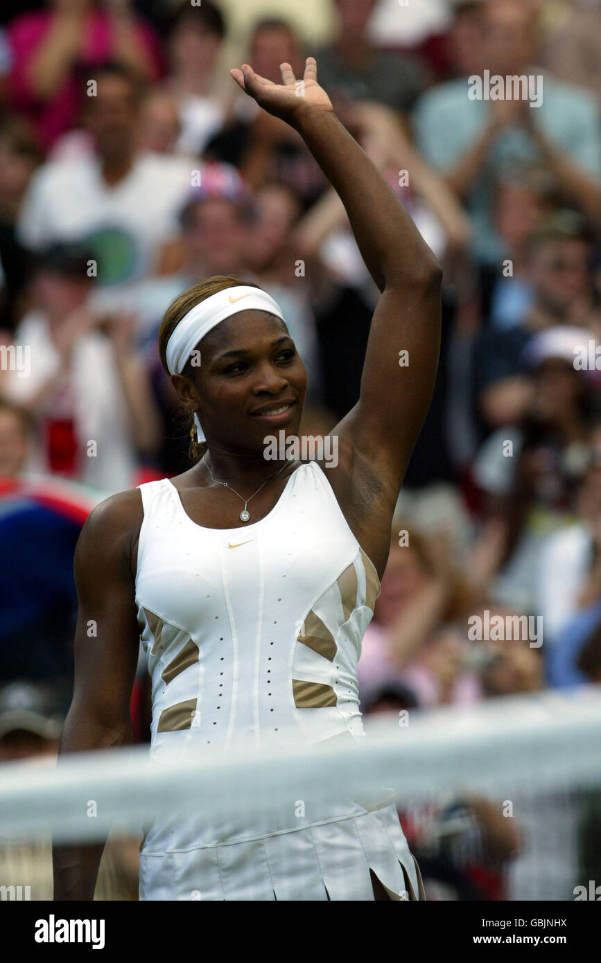 Tennis - Wimbledon 2004 - Terzo Round - Serena Williams v Magui SERNA Foto Stock