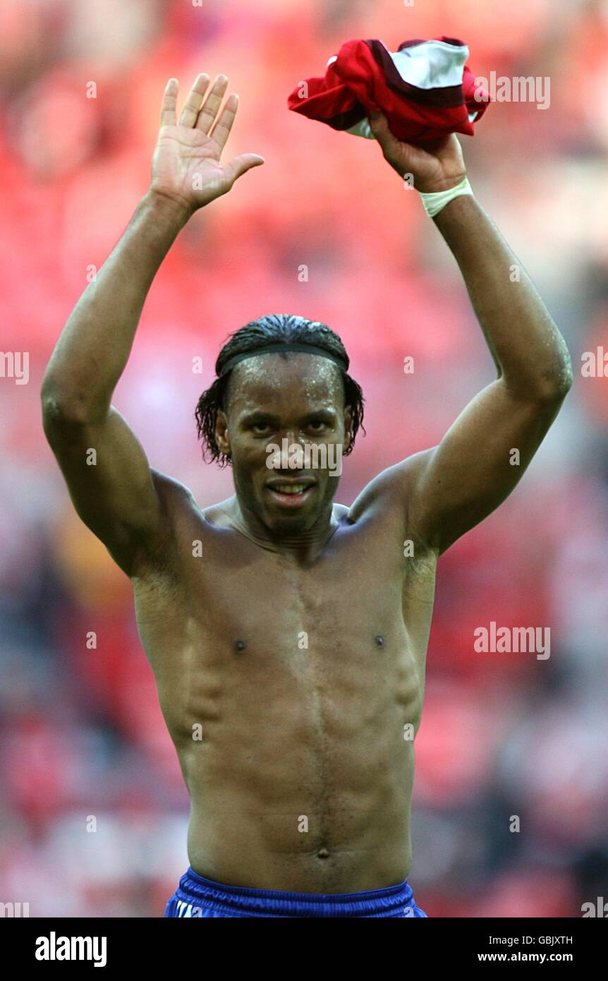 Calcio - fa Cup - Semifinale - Arsenal / Chelsea - Stadio di Wembley. Didier Drogba di Chelsea celebra dopo il fischio finale. Foto Stock