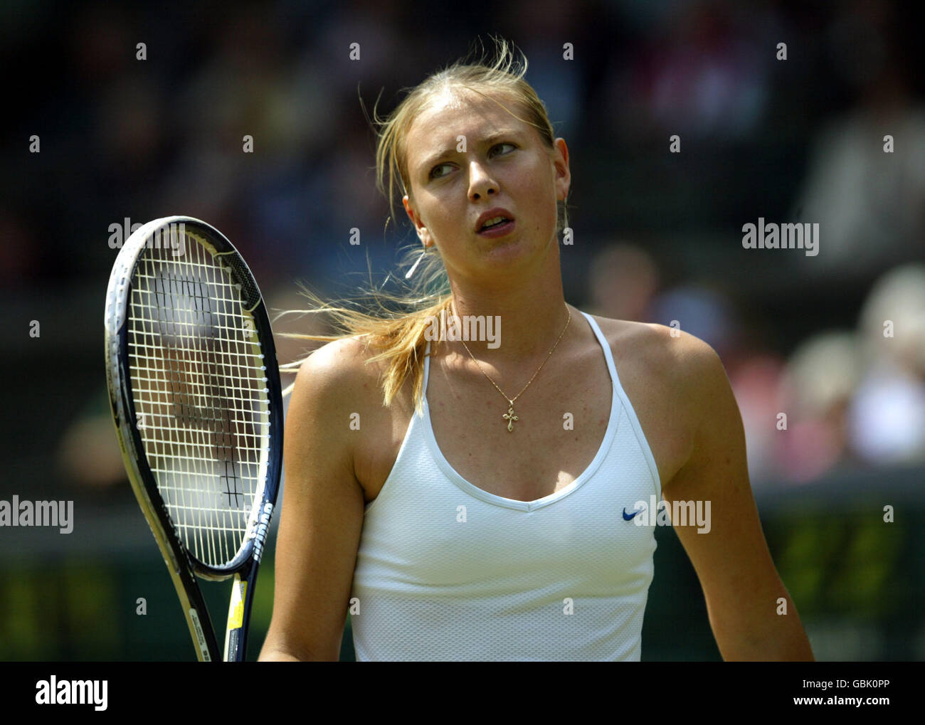 Tennis - Wimbledon 2004 - Le donne della Semi Finale - Maria Sharapova v Linsay Davenport Foto Stock