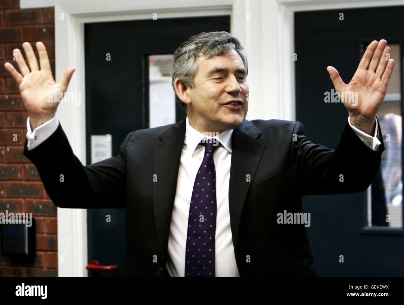 Gordon Brown visite sixth form college Foto Stock