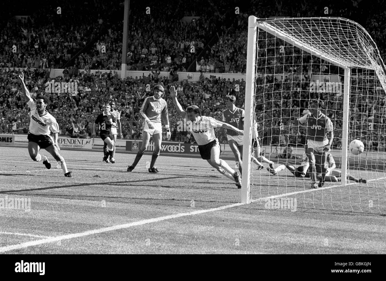Calcio - Littlewoods Challenge Cup - finale - il centro di Luton v Arsenal Foto Stock