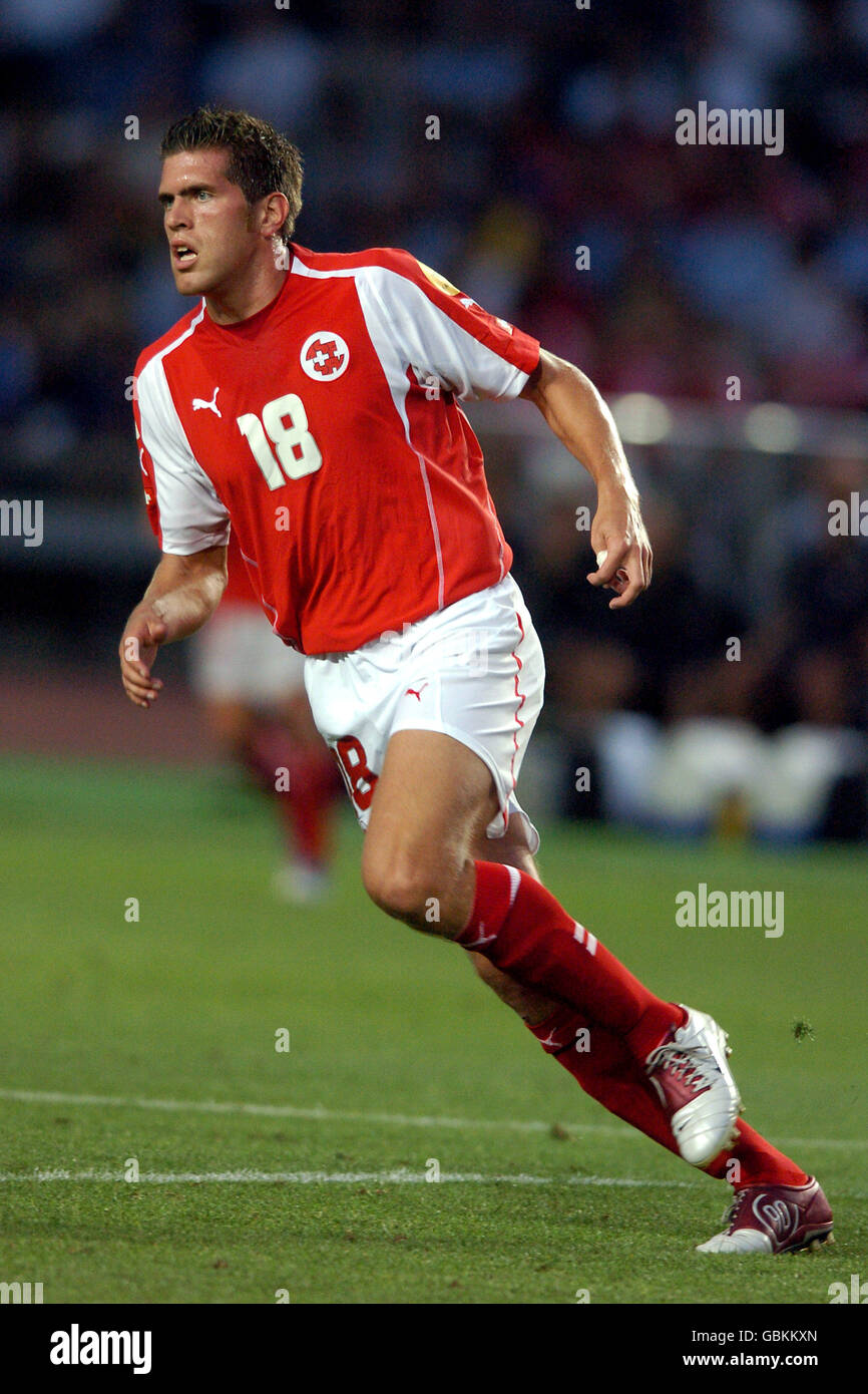 Calcio - Campionato europeo UEFA 2004 - Gruppo B - Svizzera / Francia. Benjamin Huggel, Svizzera Foto Stock