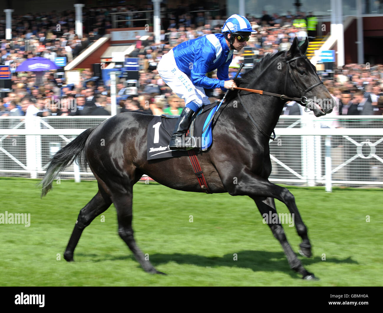 Horse Racing - Festa di maggio - Giorno 3 - Chester Racecourse - La Hawker Beechcraft picchetti di Handicap Foto Stock